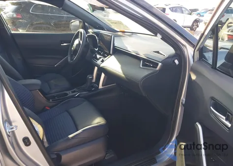 2024 Toyota Corolla Cross Hybrid Xse z USA, uszkodzony, nr VIN 7MUFBABG5RV027845